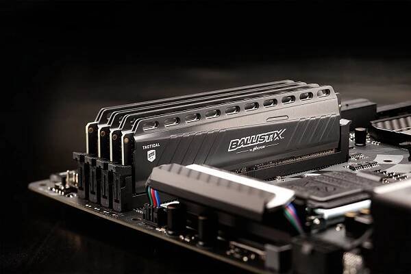 Crucial 16GB KIT DDR4 3000MHz CL15 Ballistix Tactical