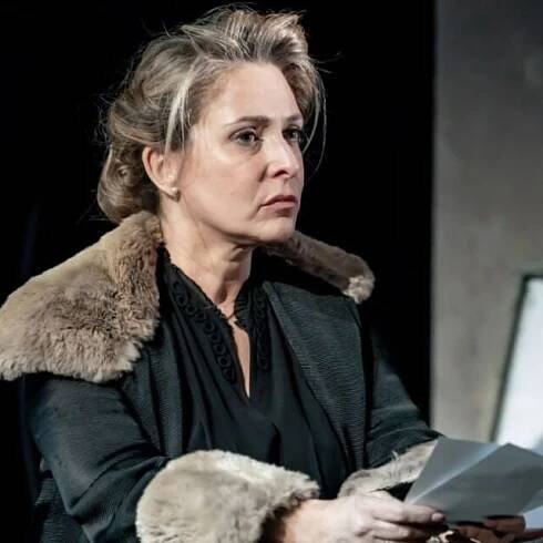 EastEnders fans can buy discount tickets to Tracy-Ann Oberman's Merchant of Venice 1936