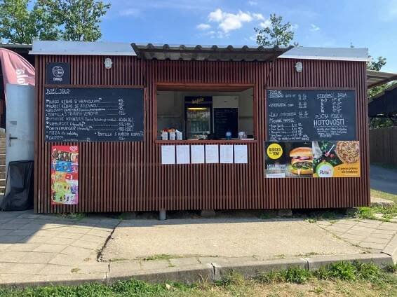 Pizza, burger nebo kebab. Výběr je opravdu veliký - Dřevostavitel.cz