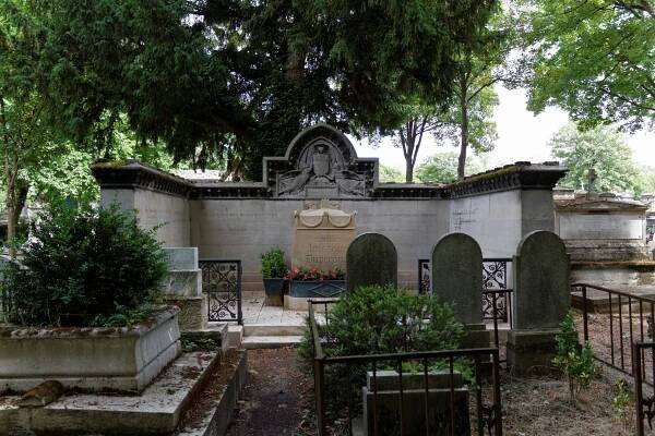 Père-Lachaise Cemetery - Division 43