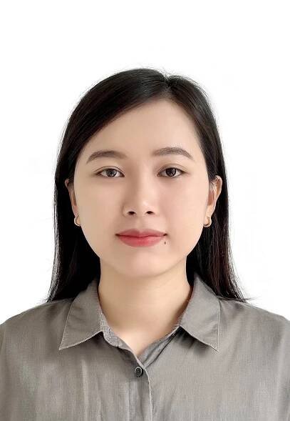Headshot of Phoebe Nguyen