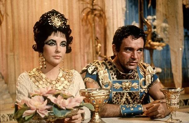 Elizabeth Taylor and Richard Burton