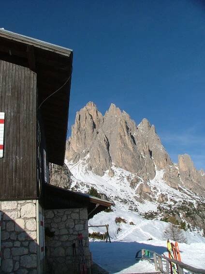 File:Cadini Misurina Carpi.JPG - Wikimedia Commons