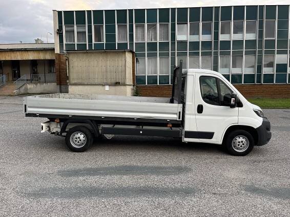 Peugeot Boxer 2017 valník - Dodávky Morava.cz