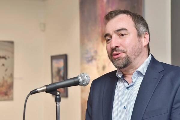 Ve Vinotéce Galerii Hess byla představena jedinečná díla Martina Vavryse - FOTKY - QAP.cz