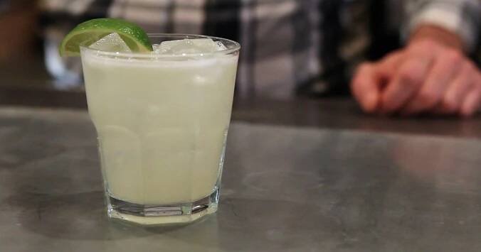 30-Second Cocktails: A Better Margarita - Men's Journal | Best cocktail recipes, Perfect margarita, Bourbon cocktails
