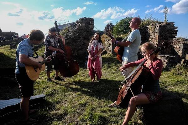 2022 - Festival Folk na Lichnici - Bonsai č.3
