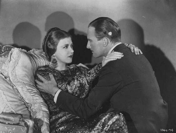 Ruth Chatterton, Geoffrey Kerr - Once a Lady - Z filmu