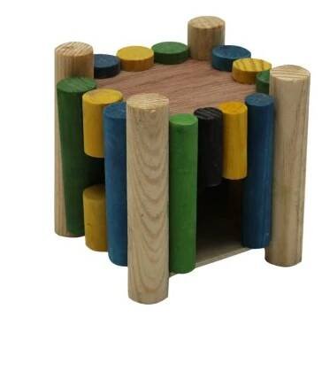 Hračka HUHUBAMBOO HLODAVCI dřevěné krmítko malé 9 x 9 x 9 cm