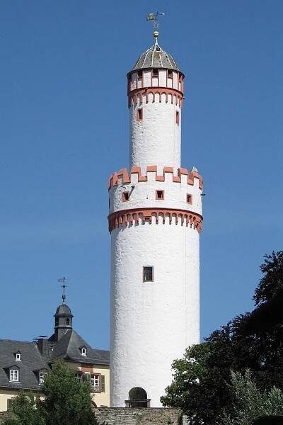 Bergfried – Wikipedia