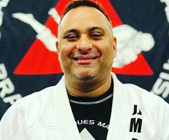 Russell Peters Biography - Facts, Childhood, Family Life & Achievements
