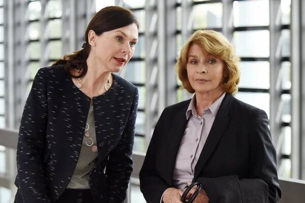 V podezření - Verlorene Sicherheit (1) - Z filmu - Bettina Mittendorfer, Senta Berger