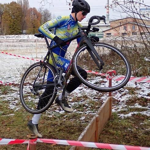 Štěpán Kubina třetí ve finále Oderského poháru v cyklokrosu - Sportovní gymnázium Ostrava
