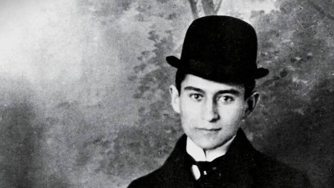 Franz Kafka posnídal jarní polévku ze sedmi lučních bylin, jak tvrdí legenda. Milovali ji flamendři