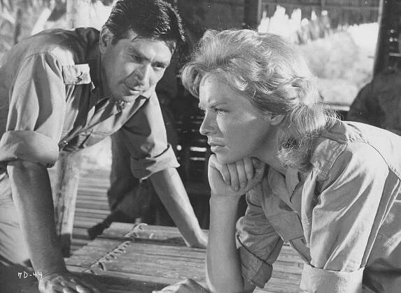 Sedmý úsvit - Z filmu - Tecuró Tanba, Susannah York