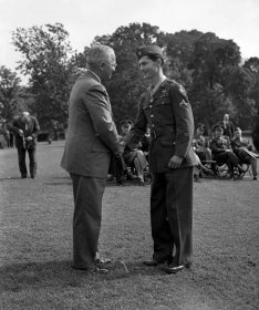 Desmond Doss With President Truman