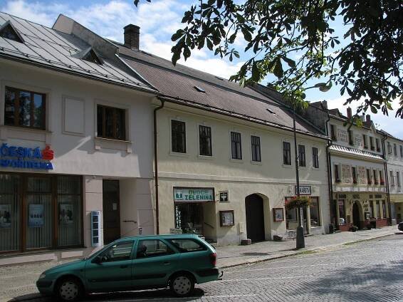 Soubor:Městský dům čp 6, Nové Město n Mor 2012-09 (1).JPG