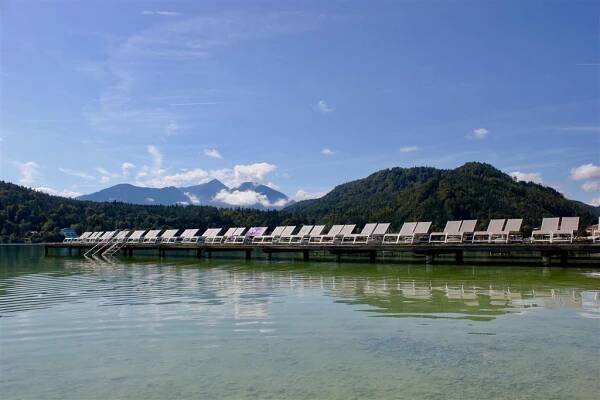 32. Hotel Alex***