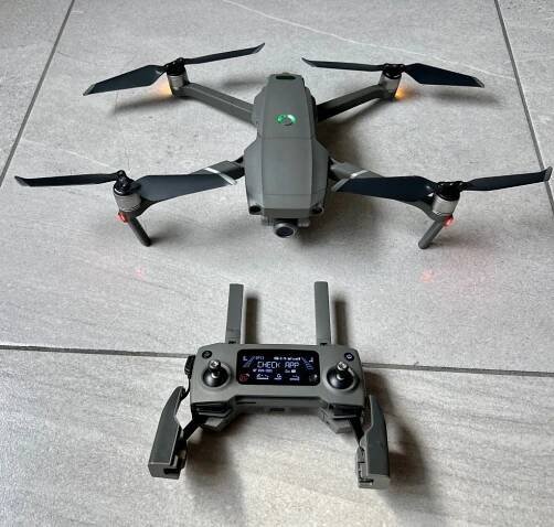 DJI Mavic 2 Zoom - 4 x ZOOM - Fly More Combo - Plzeň - Bazar