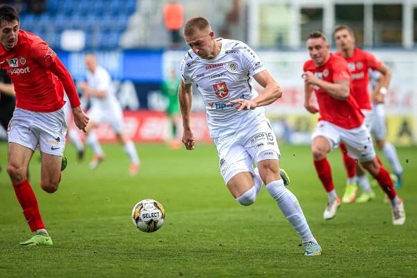 S Brnem za tři body! Dramatický duel rozhodl v závěru Vašulín | FC Hradec Králové