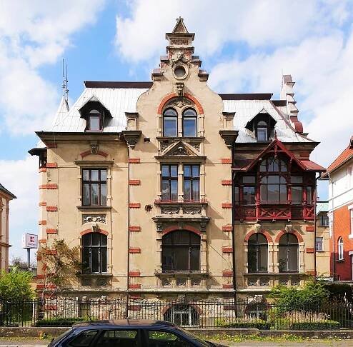 Soubor:Varnsdorf-Villa-Möller.jpg – Wikipedie