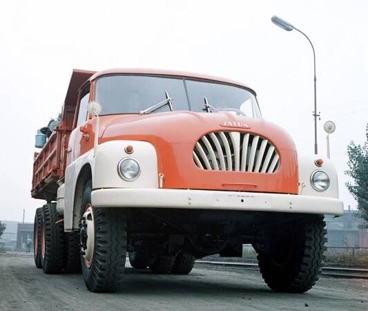 Jako z jiného století. Tatra 138 budovala socialismus, přitom znamenala velký skok