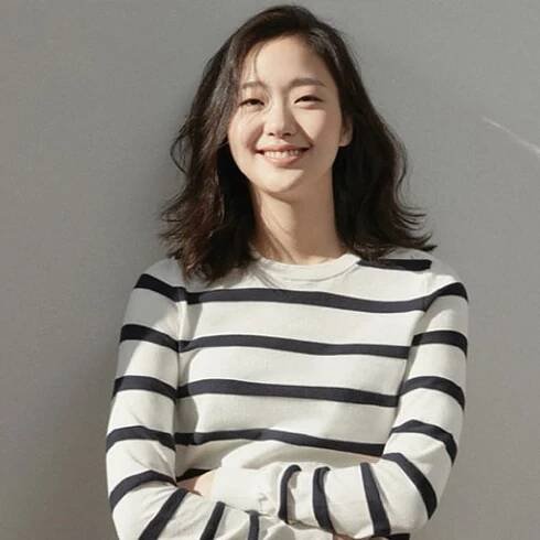 Kim Go Eun 8