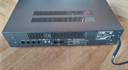 TESLA Stereo Integrated Amplifier AZS 223 Zesilovač pro Hi-Fi soustavu - TV, audio, video