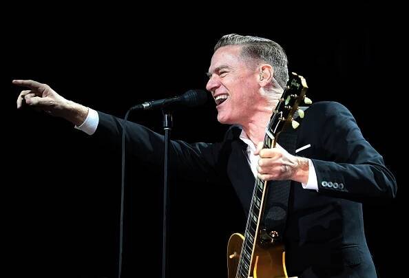 Bryan Adams vystoupí v létě v Hradci Králové. Představí své nové album