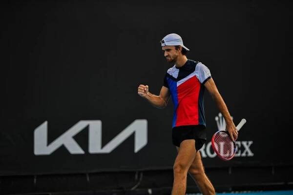 Tenis, ATP, Tomáš Macháč během Australian Open, grandslam v Melbourne