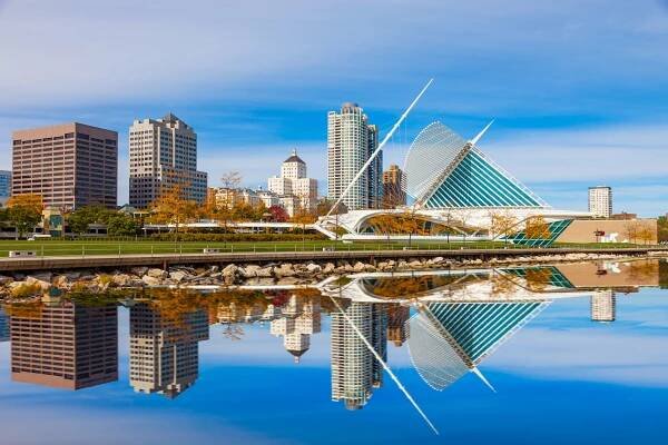 10 Pros and Cons of Living in Wisconsin