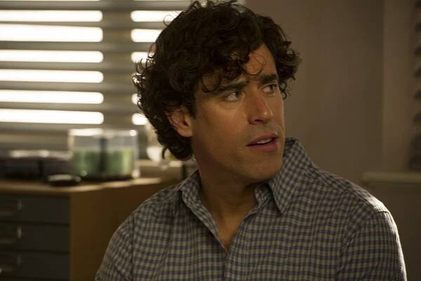 Epizody - Epizoda 1 - Z filmu - Stephen Mangan