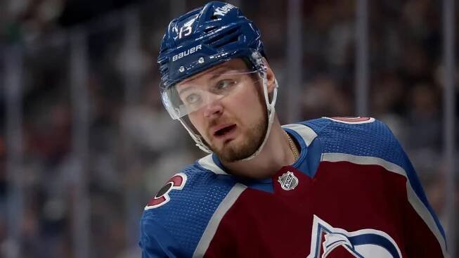 Nejlepší střelec NHL má po nálezu zubožené ženy další problém. Na půl roku musí do programu, který podstoupil i Jakub Vrána