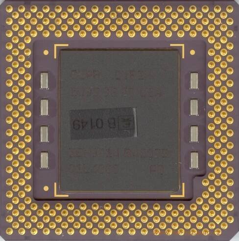 IBM 6x86MX PR200 - Hardware museum