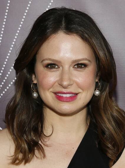 Katie Lowes - Actress