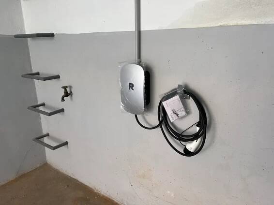 Prodej a instalace wallboxů a elektronabíječek | Electradrive | ElectraDrive
