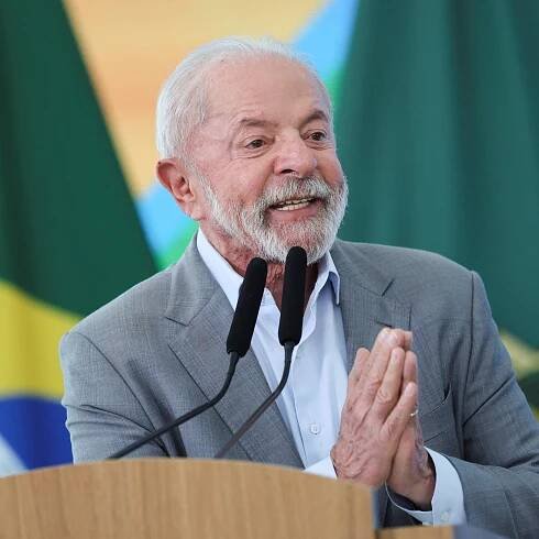 Trump says Brazil's Lula can call him anytime