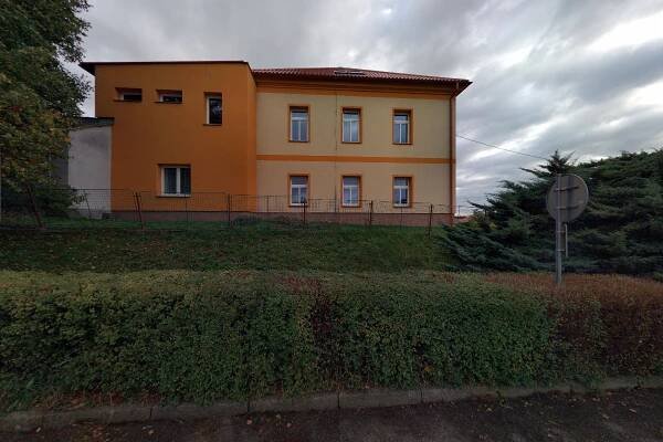 ZŠ a MŠ Velká Jesenice foto 1