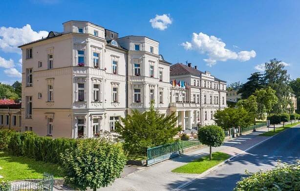boční pohled na Monti s rohem Oděsy