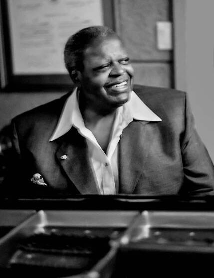 Oscar Peterson
