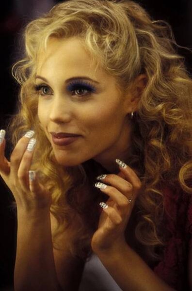 Elizabeth Berkley