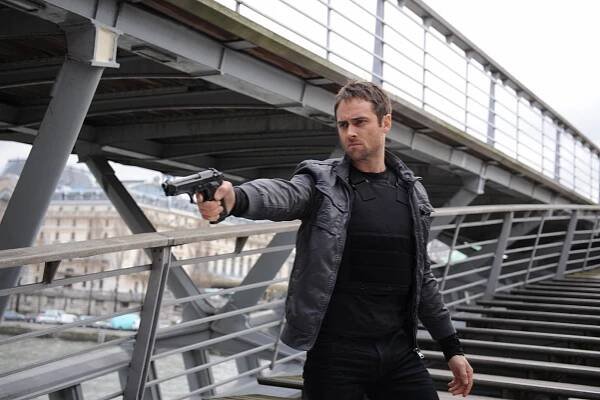Agent bez minulosti - Revelation - Z filmu - Stuart Townsend