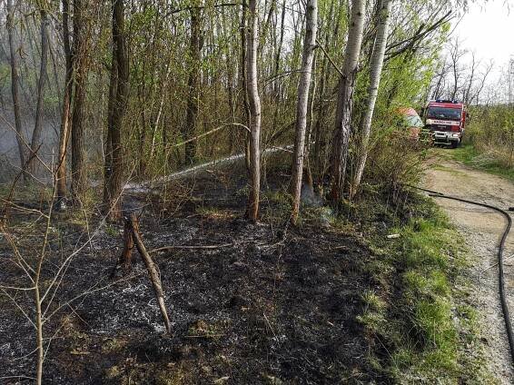 Výjezd jSDH Višňové – 24.04.2020 17:10:33 POŽÁR – LESNÍ POROST HORNÍ DUNAJOVICE – DOBROVOLNÍ HASIČI VIŠŇOVÉ