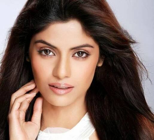 Famous Celebrities with Indian Nationality - Super Stars Bio