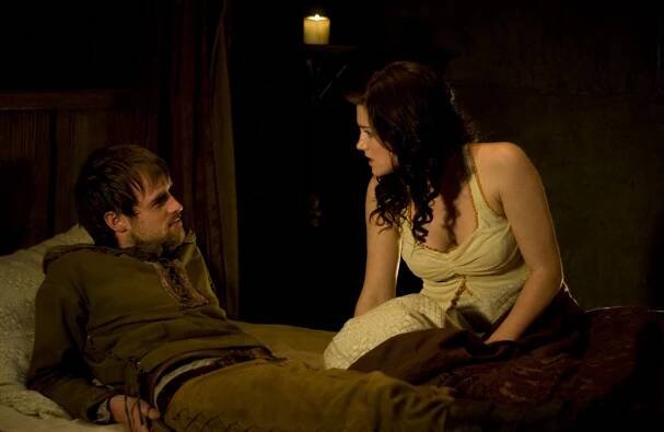 Robin Hood - Z filmu - Jonas Armstrong, Lucy Griffiths