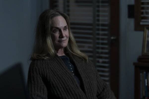 Ozark - Co svět světem stojí - Z filmu - Lisa Emery