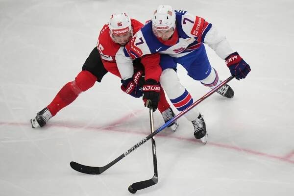 USA zdolali Švajčiarsko: Kompletné výsledky a pavúk na MS v hokeji 2025 | SPORTNET