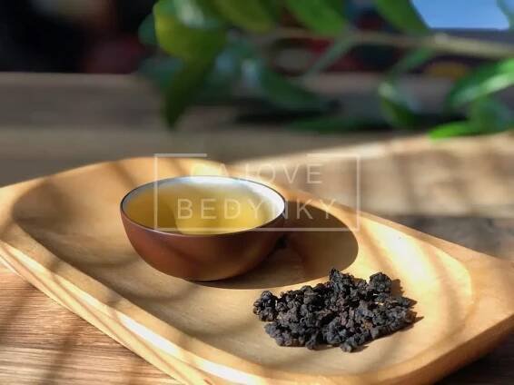 Gaba oolong - tmavý oolong z Taiwanu - Čajové Bedýnky