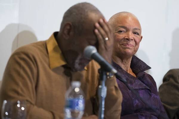 February 21, 2016 | News Headlines | Page Six