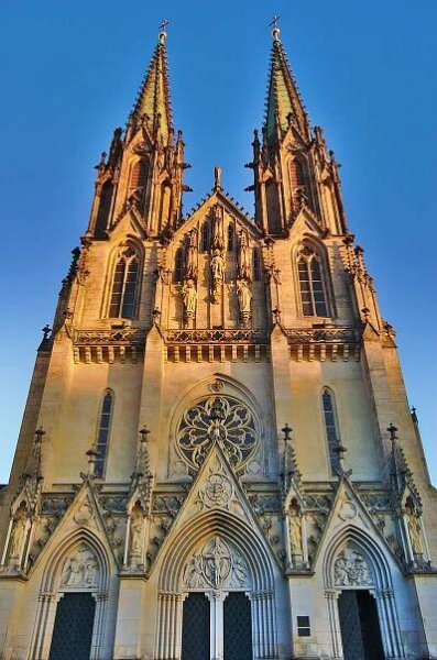 Soubor:Katedrála svatého Václava, Olomouc (02).jpg